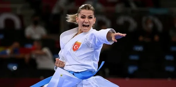 dilara-bozan-kimdir-kac-yasinda-nereli-karateci-dilara-bozan-maci-ne-zaman-1628151603556.jpg Dilara Bozan kimdir, kaç yaşında, nereli? Karateci Dilara Bozan maçı ne zaman?-2