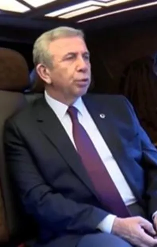 Mansur Yavaş "işe minibüsle gidip geliyorum" diye şov yapmıştı... Gerçek ortaya çıktı