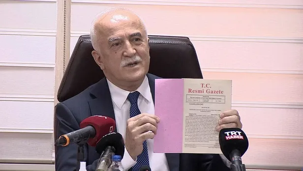 Vakıflar Genel Müdürü Ersoy'dan CHP'li İmamoğlu'na 'Gezi Parkı' cevabı: Yapılanları esefle kınıyorum-5