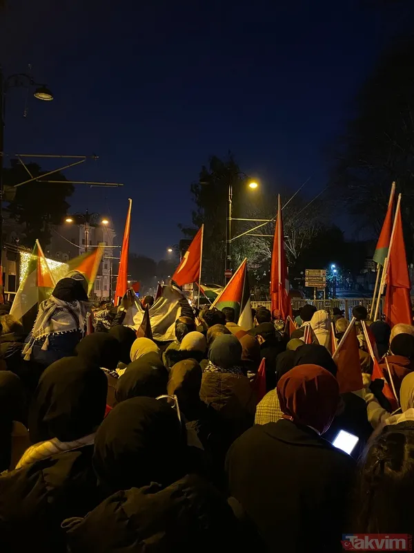 Binler Galata'ya akın etti... İstanbul'dan Aksa'ya direnişe bin selam! | Alandan tarihi kareler - 19