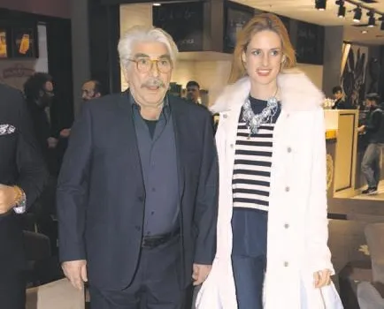 Ustaya saygı duruşu