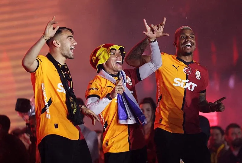 Galatasaray’ın yeni transferi Lemina’dan!