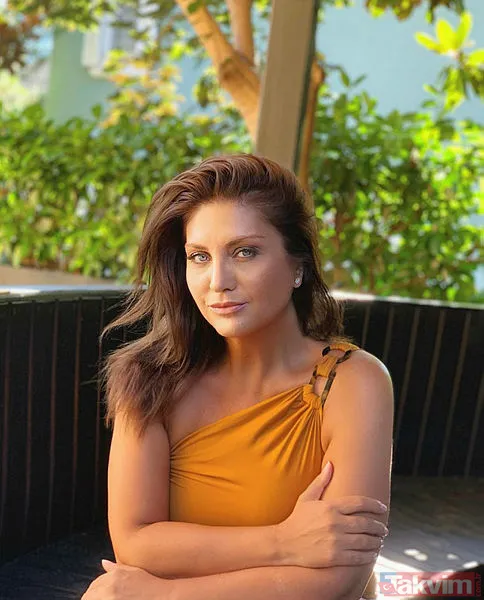 Hakan Ural’ın ‘yaşayan efsane’ dediği eski eşine bakın! Sibel Can vücudunu saran elbisesiyle oryantal yaptı ilk tepki Melisa Ural’dan! - 12