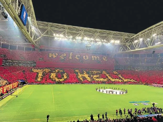 okan-buruk-3-3luk-galatasaray-manchester-united-maci-sonrasi-aciklama-yapti-ovguyu-hak-ediyoruz-1701298498084.jpeg Okan Buruk 3-3'lük Galatasaray Manchester United maçı sonrası açıklama yaptı: Övgüyü hak ediyoruz-3