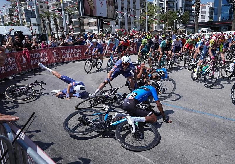 59. Cumhurbaşkanlığı Türkiye Bisiklet Turu İstanbul'da tamamlanacak! 7. etabı Tobias Andresen kazandı | Hangi yollar trafiğe kapalı?-5