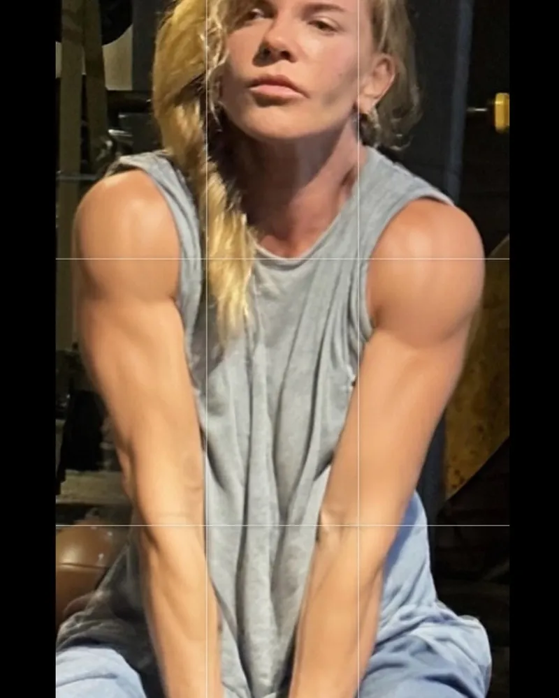 biricik-sudenden-sosyal-medyayi-sallayan-ironik-cikis-yaslilik-da-zor-1772542250957.jpg Biricik Suden’den sosyal medyayı sallayan ironik çıkış: Yaşlılık da zor!-3