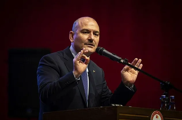 İçişleri Bakanı Süleyman Soylu'dan Cumhuriyet gazetesine "cemaat" yanıtı: Amerika'dan bir günde talimatla gelmedim!