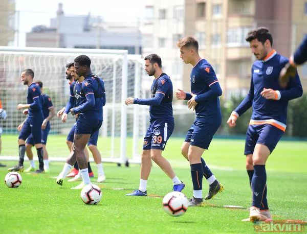 Emre Belözoğlu Belirsizliği! Spor Toto Süper Lig'in 33. Haftasında Deplasmanda Galatasaray İle Şampiyonluk Yolundaki En Kritik Maçına Çıkacak Medipol...