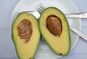 Avokado yağ yakar