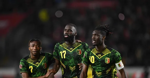 Galatasaray'da orta saha transferi bitiyor! Devler Ligi için 3. yıldız bulundu