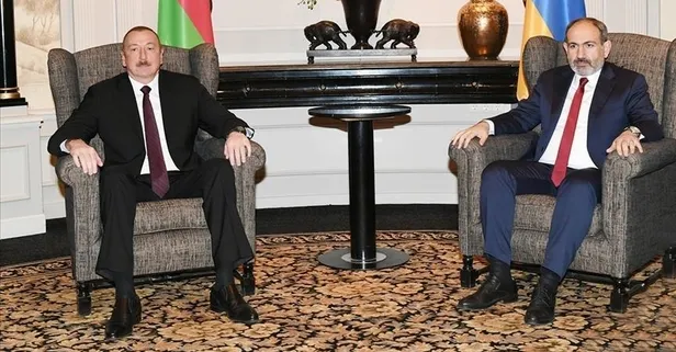 Azerbaycan Karabağ'daki Ermenilere insani yardım gönderdi! Ermeniler kenti ateşe verdi: Hedef tahtasına oturan Paşinyan A ve B planını açıkladı! İşte bölgeden son durum