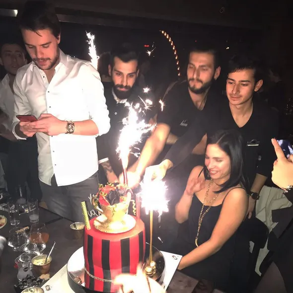 Zehra Çilingiroğlu sevgilisi Eray Ölçüm ile ilk kez görüntülendi-5