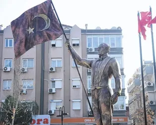 CHP heykel yapmayı bile beceremedi