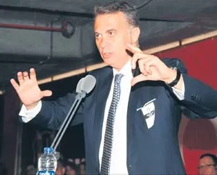 Gökten mi indi Demba Ba’lar