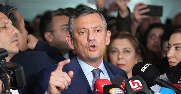 CHP'de Özgür Özel "Ekrem" ağrısından kurtuldu! Mansur Yavaş'ı ıskartaya çıkarıp "Ben de yarıştayım" dedi... Kılıçdaroğlu boş durmuyor