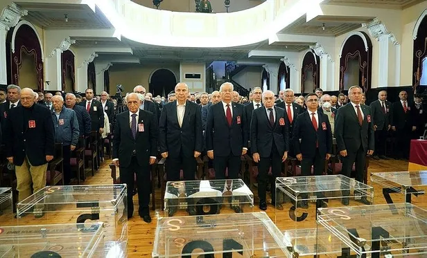 Galatasaray'da olağanüstü divan kurulu! Başkan Burak Elmas katılmadı: Dikkat çeken sandık detayları-5