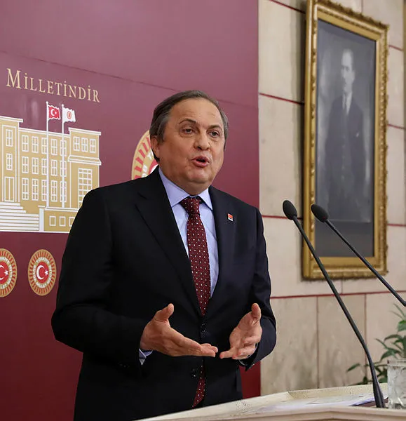 CHP'li belediyeler vatandaşa hizmet yerine parti teşkilatlarına çalışıyor! Seyit Torun’dan CHP’li belediyelere talimat-2