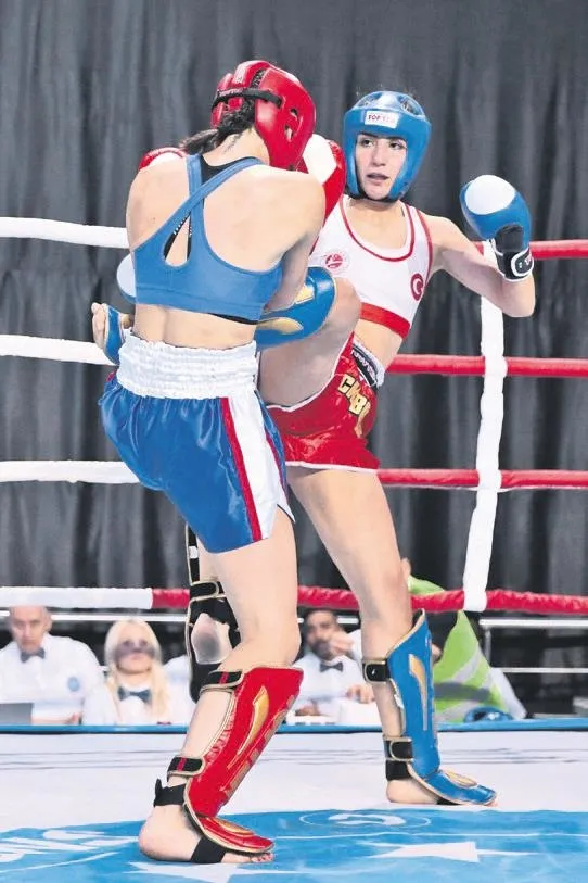 dunyanin-en-yasli-bebekleri-30-yil-once-dondurulan-embriyolardan-dunyaya-geldiler-1669248535548.jpeg Dünyanın en yaşlı bebekleri! 30 yıl önce dondurulan embriyolardan dünyaya geldiler-4