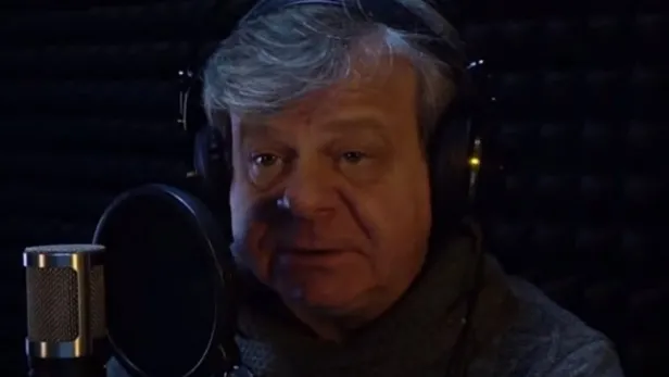 Yemekteyiz dış ses Gürbüz kimdir? Zuhal Topal'la Yemekteyiz dış ses Gürbüz kaç yaşında, aslen nereli, gerçek adı ne?-3