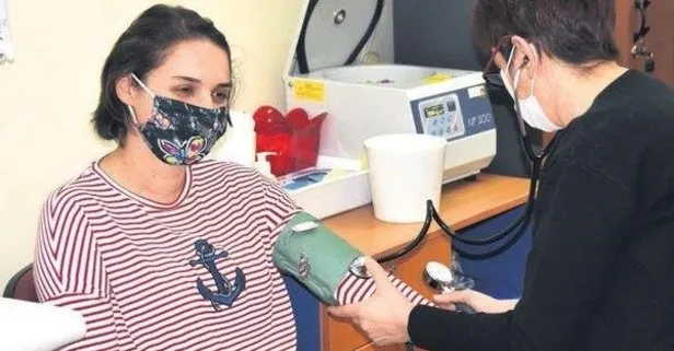 SON DAKİKA: Sağlık kahramanları koronavirüs aşısına da gönüllü oldu