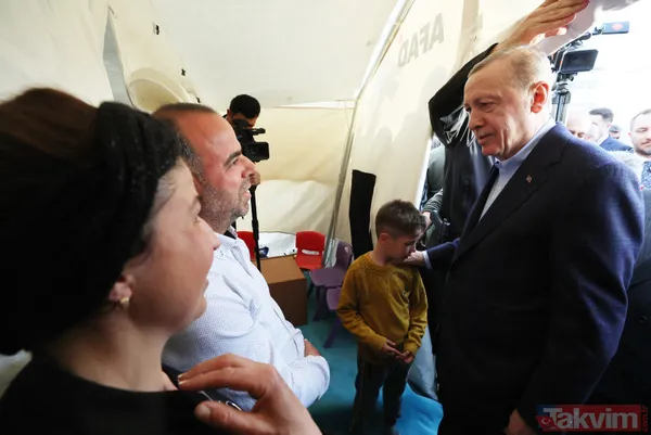 Başkan Recep Tayyip Erdoğan Hatay'ı ziyaret etti: Hem kalbimizle hem gözümüzle hem ziyaretlerimizle Hatay'ın yanında yer almayı sürdüreceğiz - 13