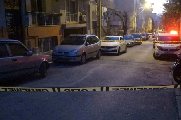 Tabancayla öldürdüğü komşusunun eşinden duruşmada özür diledi