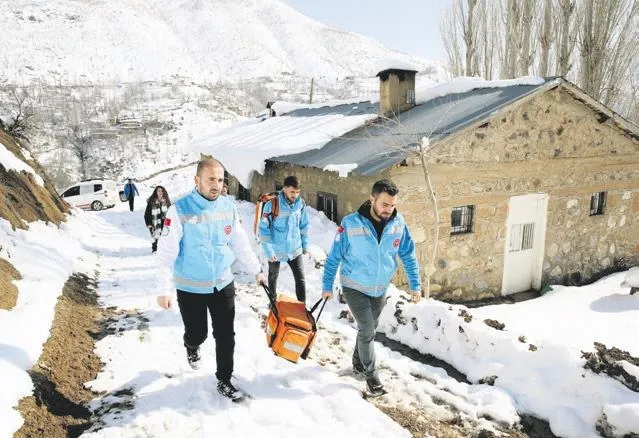 Dünyanın en pahalı at yarışı Suudi Arabistan'da: Tam 20 milyon dolar ödül dağıtılacak!-2