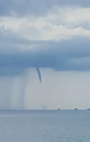 Son dakika: Marmara denizinde hortum