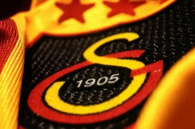 Galatasaray, Emre Akbaba'yı açıkladı!