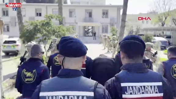 Aydın'da korkunç cinayet: Arazi anlaşmazlığı yüzünden annesini odunla başına vurarak öldürdü, tutuklandı