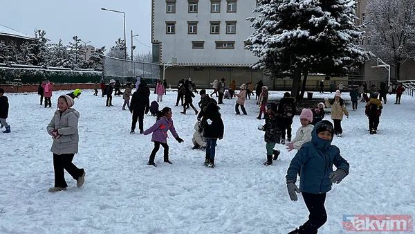 Şimşek, sağanak ve don haritada! Kar topu oynamaya hazır olun! İstanbul için tarih belli - 18
