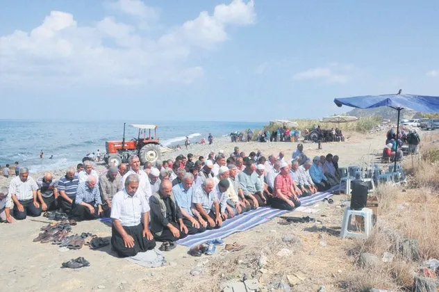 İskenderun'da yağmur duası