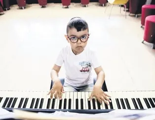 Süper çocuk Demirhan