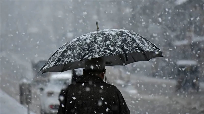 HAVA DURUMU | İstanbul'a kar yağacak mı? Meteoroloji yeni raporu yayımladı! O bölgelerde yaşayanlar dikkat-2