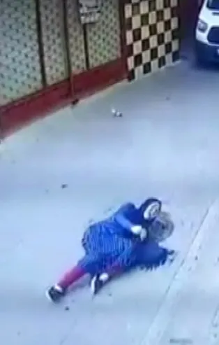 Çinli kadın Zeytinburnu'nda kabusu yaşadı!