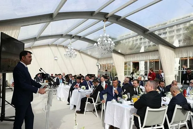 cevre-sehircilik-ve-iklim-degisikligi-bakani-murat-kurum-duyurdu-buyukelcilikler-bunyesinde-cevre-sehircilik-m-1647448540239.jpeg Çevre, Şehircilik ve İklim Değişikliği Bakanı Murat Kurum duyurdu: Büyükelçilikler bünyesinde Çevre Şehircilik Müşavirlikleri kurulacak-3