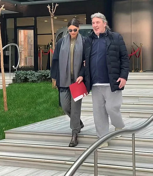 Sosyete bunu konuşuyor! Sperm bankasından aldığı spermle hamile kalan Mehmet Dereli'nin sevgilisi doğum yaptı-3