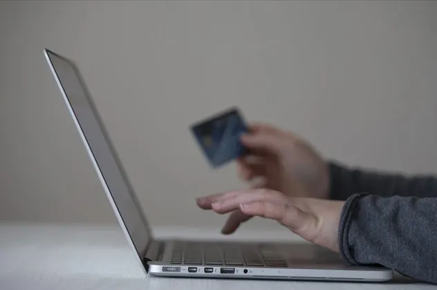 'e-Ticaret'te yeni dönem! Yerliye teşvik yabancı tekeline son
