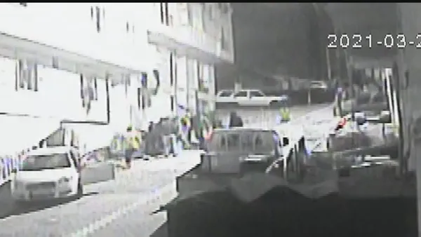 son-dakika-2-cocuk-annesi-22-yasindaki-genc-kadinin-talihsiz-olumu-bir-anda-kendisini-yerde-buldu-1616766668912.jpg SON DAKİKA: 2 çocuk annesi 22 yaşındaki genç kadının talihsiz ölümü! Bir anda kendisini yerde buldu-3