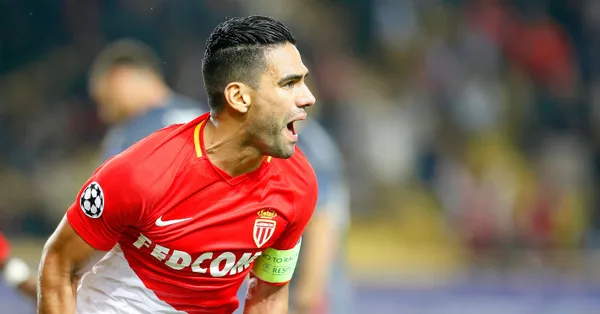 F.Bahçe'den Falcao atağı! Galatasaray'a transfer çalımı!