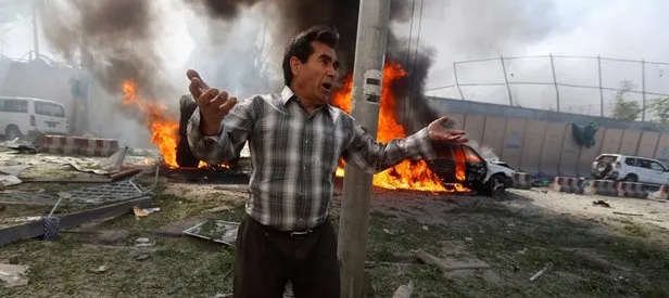 Afganistan kana bulandı: 80 kişi öldü