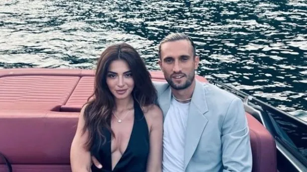 Melisa Aslı Pamuk ve Yusuf Yazıcı sessiz sedasız evlendi! Instagramdaki o değişiklik ifşa etti: Ne acelesi vardı?