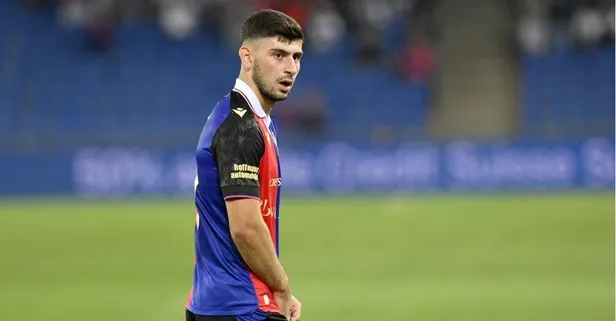 Yusuf Demir görüşme odasına