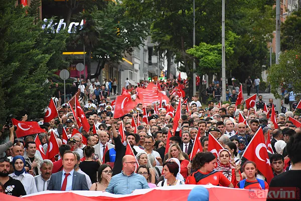 Türkiye 15 Temmuz Demokrasi ve Milli Birlik Günü'nde nöbette! - 21