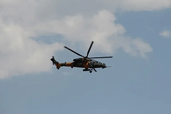 30 Atak helikopteri için Pakistan ile imzalar atıldı-3