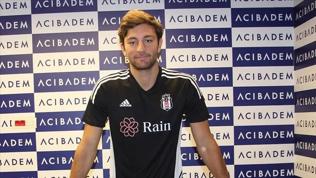 Beşiktaşlı futbolcu Emrecan Uzunhan'a trafikte saldırıya uğradı: 6 ay sahalardan uzak kalabilir! Saldırı görüntüleri ortaya çıktı-3