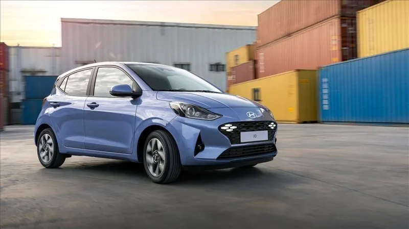 fiyatlar-dibi-gordu-2025-model-hyundai-i10-sadece-975-bin-tl-1740061772728.jpg