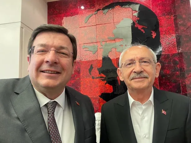 artik-kemal-kilicdaroglunun-fotografina-bile-tahammul-yok-muharrem-erkek-paylasti-jahrein-yerden-yere-vurdu-1685529438786.jpeg Artık Kemal Kılıçdaroğlu'nun fotoğrafına bile tahammül yok... Muharrem Erkek paylaştı Jahrein yerden yere vurdu-3