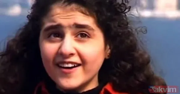 Tatlıses'in Konserine Giden Günel, Sanatçıyla Verdiği Pozları Da Sosyal Medya Hesabında Yayınladı. Çok Sayıda Sosyal Medya Kullanıcısının Yoğun İlgi Gösterdiği...