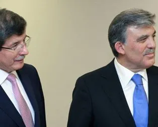 Gül ve Davutoğlunun sosyal medya hesapları, aynı merkezden mi yönetiliyor?